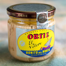 Load image into Gallery viewer, Ortiz Family Reserve Aged White Tuna in Olive Oil *Glass Jars*9.52oz   (Case of 12)