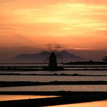Load image into Gallery viewer, SoSalt Course Sicilian Sea Salt 10-kilo Package
