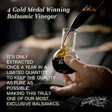 Load image into Gallery viewer, Giuseppe Giusti Balsamic Vinegar 4 Gold Medals &quot;4th Centenario&quot; Cubica 15 year
